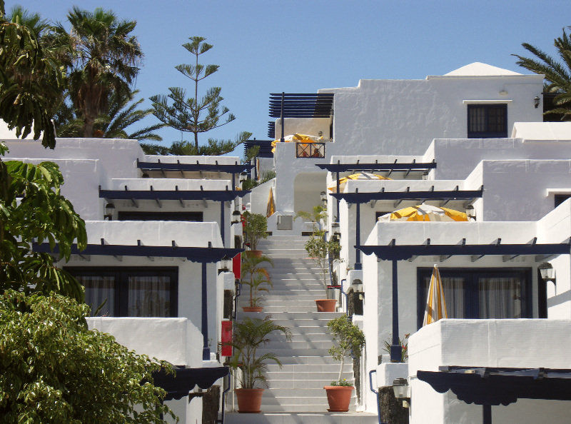Apartamentos Playamar بويرتو ذيل كارمين المظهر الخارجي الصورة